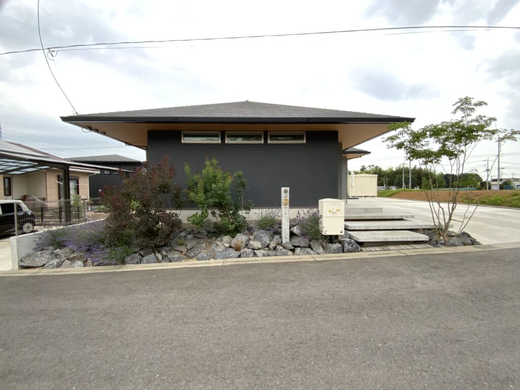 茨城の外構工事 ウッディーガーデンのおすすめ施工事例 おしゃれなガーデンハウス